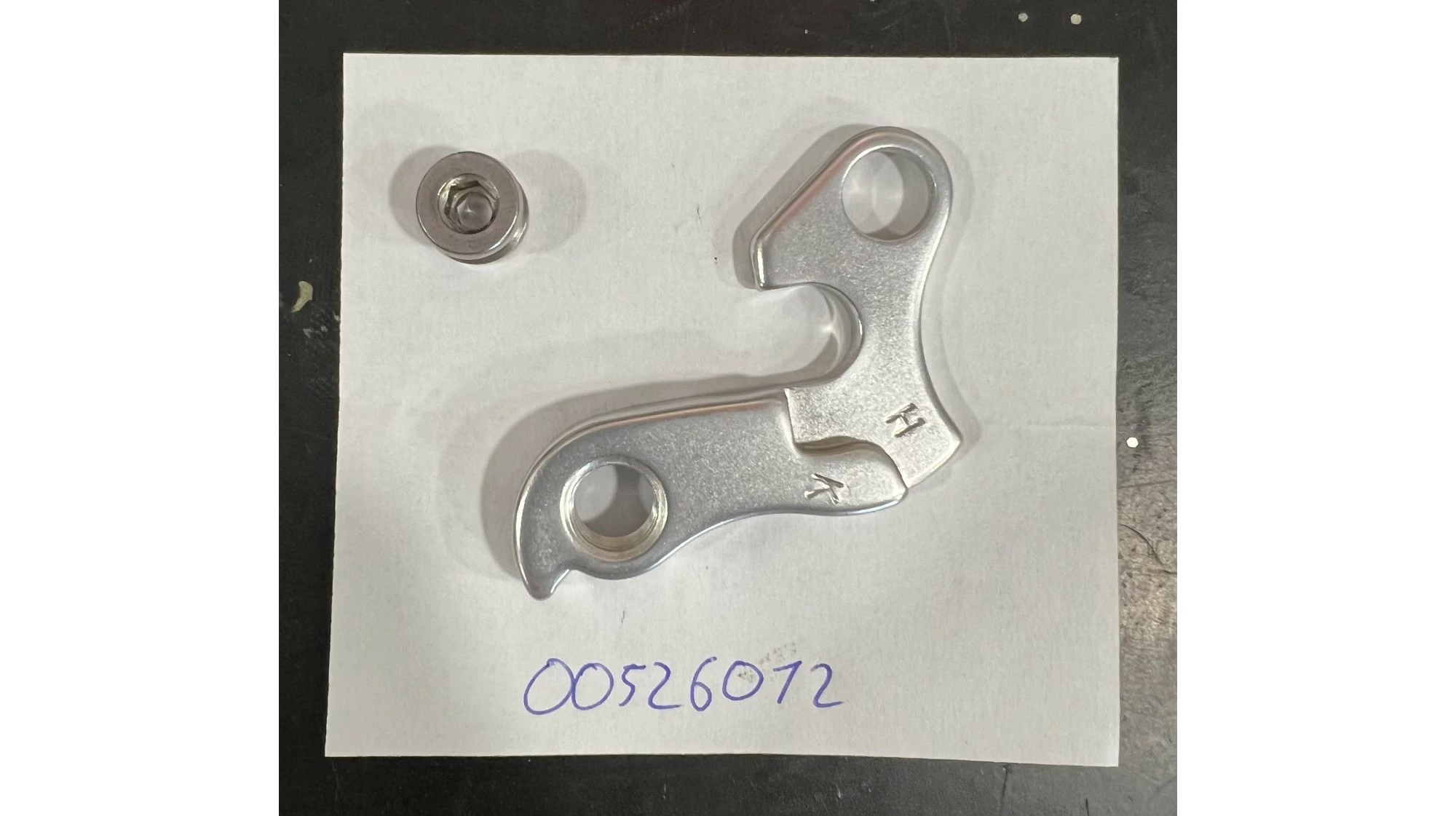 PATTE DE DERAILLEUR 1T AR 4 PATTE DE DERAILLEUR 1T AR – Image 2