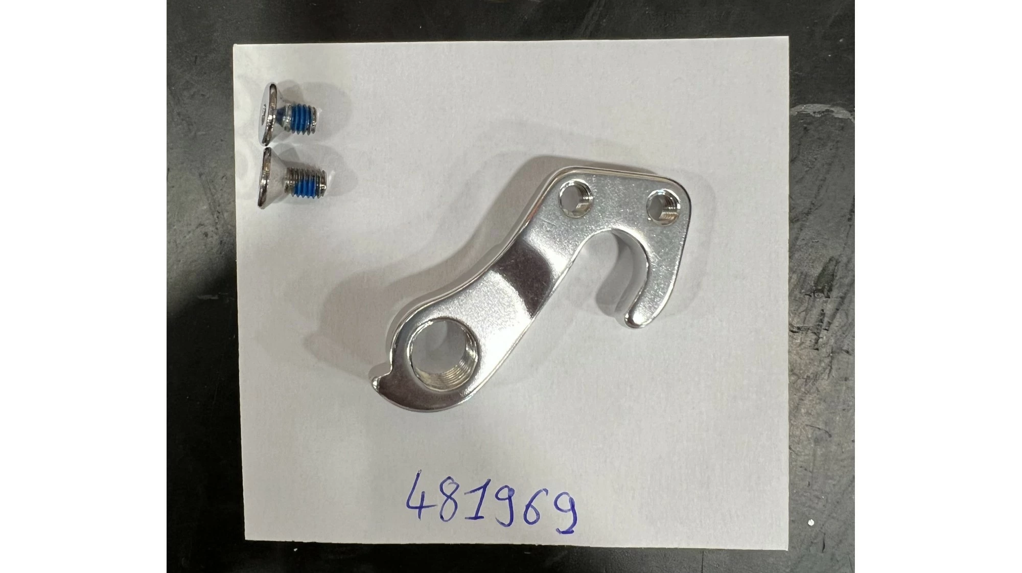 PATTE DE DERAILLEUR 2T TREK 3 PATTE DE DERAILLEUR 2T TREK